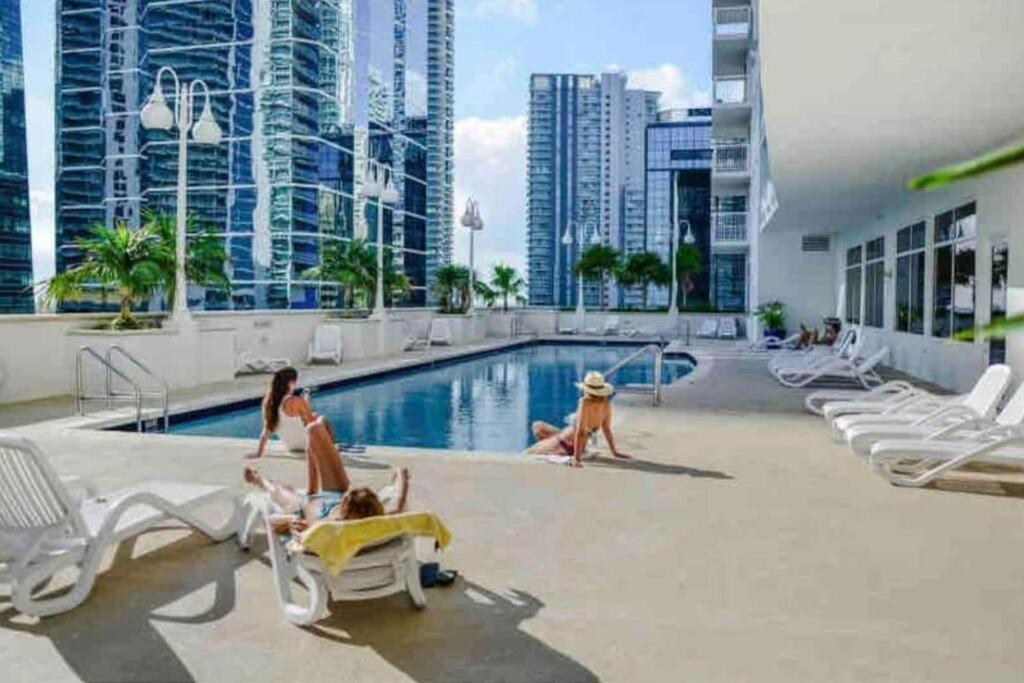 40Th Floor Priceless Unit Central Location Miami Exteriör bild